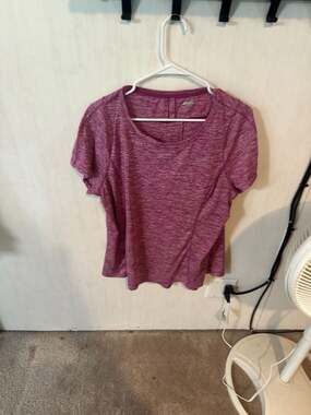Avia Women's Short Sleeve Space Dye Performance Tee with Back Pleat